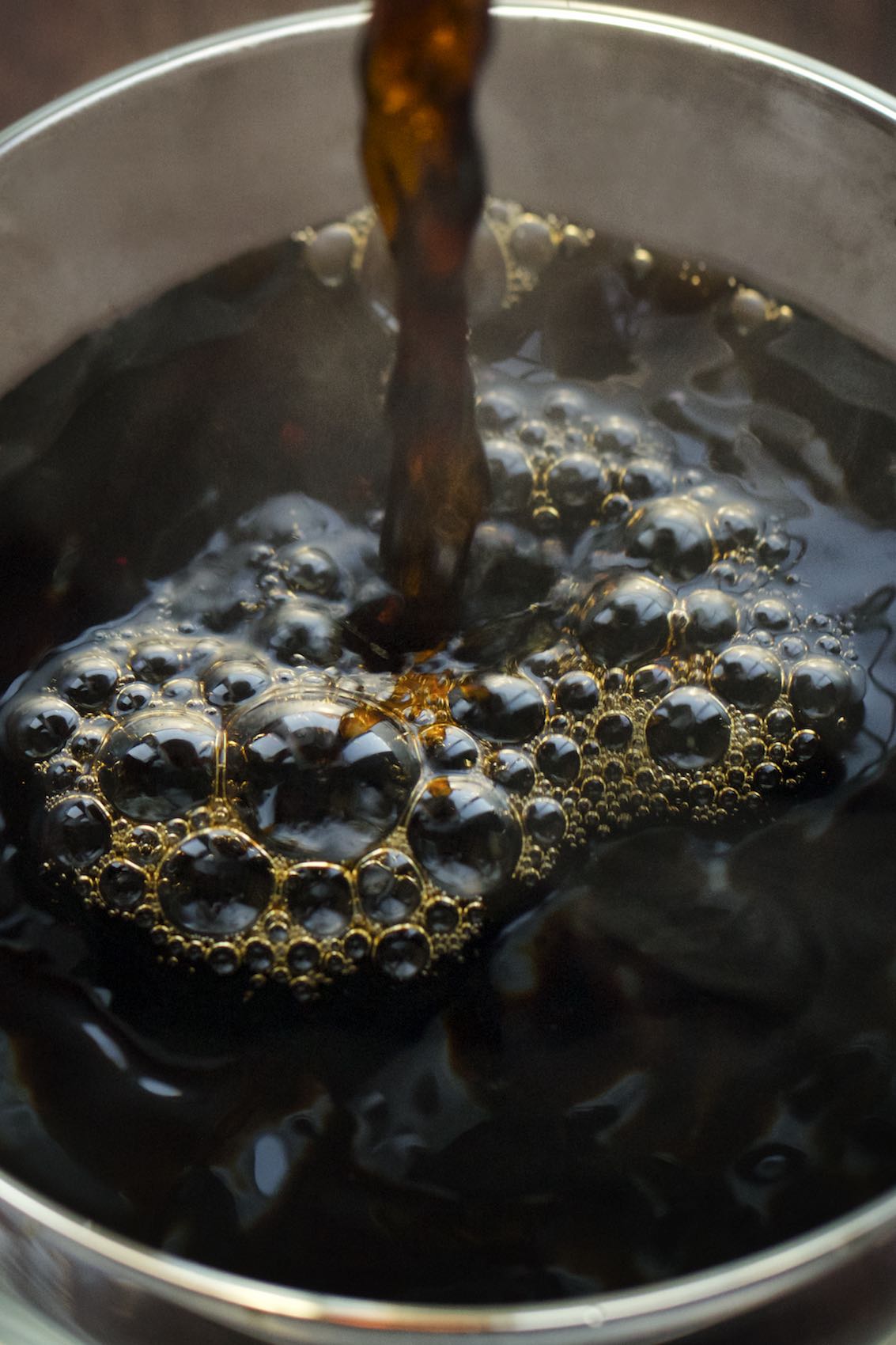 Jody Horton Photography - Krups coffee poured to clear cup.