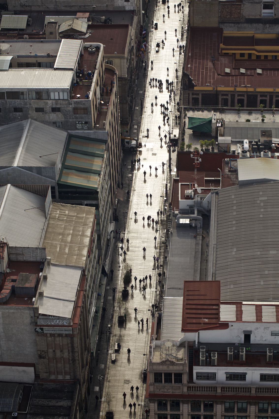 Jody Horton Photography - Pedestrian street scene in Mexico City.