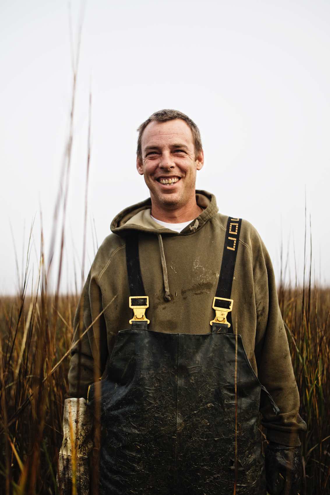 Jody Horton Photography - Fisherman during oyster harvest. 