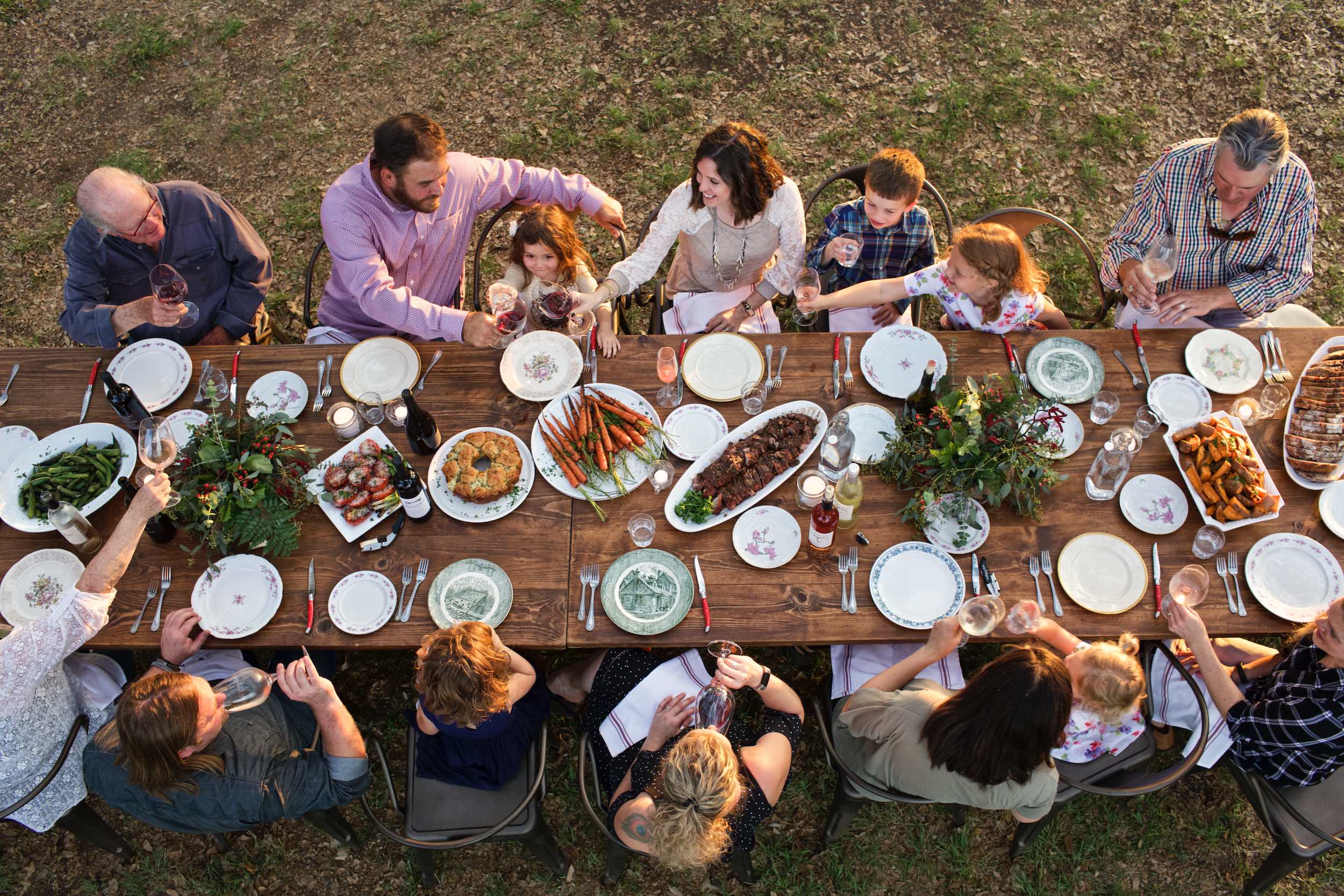 Jody Horton Photography - Outdoor dinner spread. 