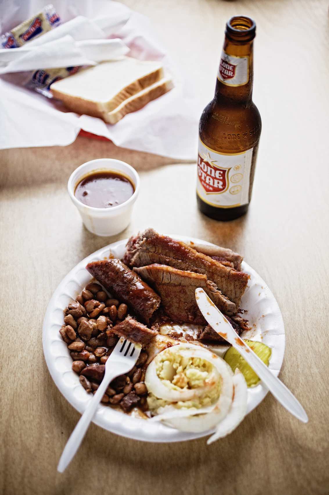 Jody Horton Photography - Barbecue plate and bottled Lonestar Beer.